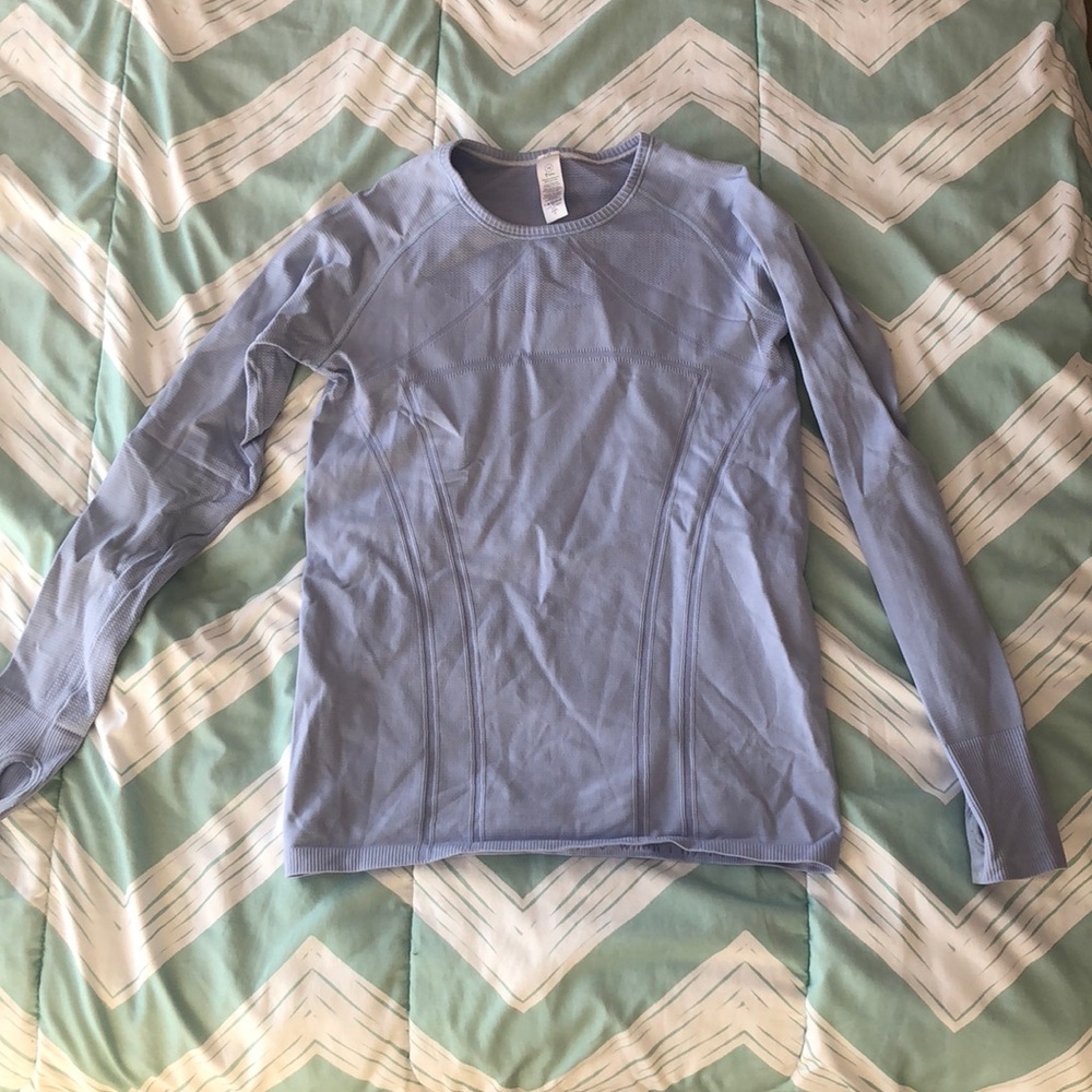 Ivivva / Lululemon Fly Tech LS Tee in Lilac Purple